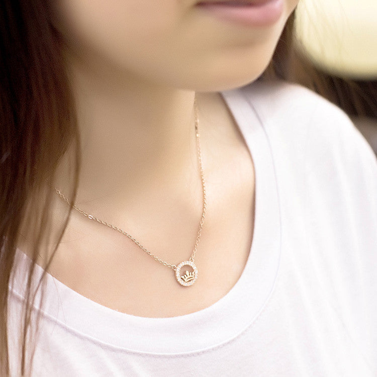 Crown necklace clavicle chain