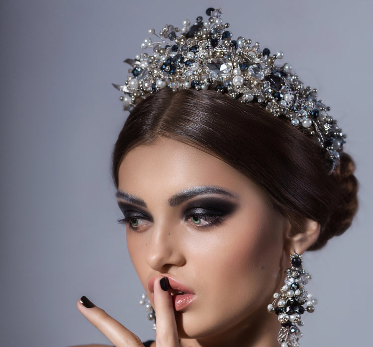 The Signature Collection♛