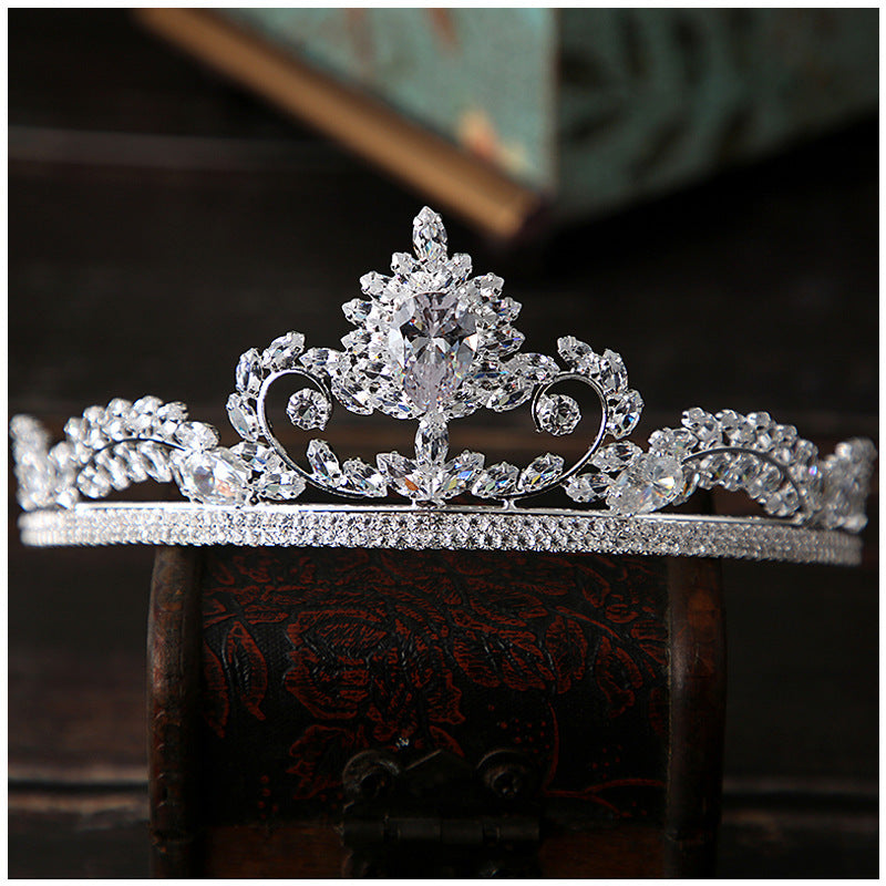 Silver zircon crown