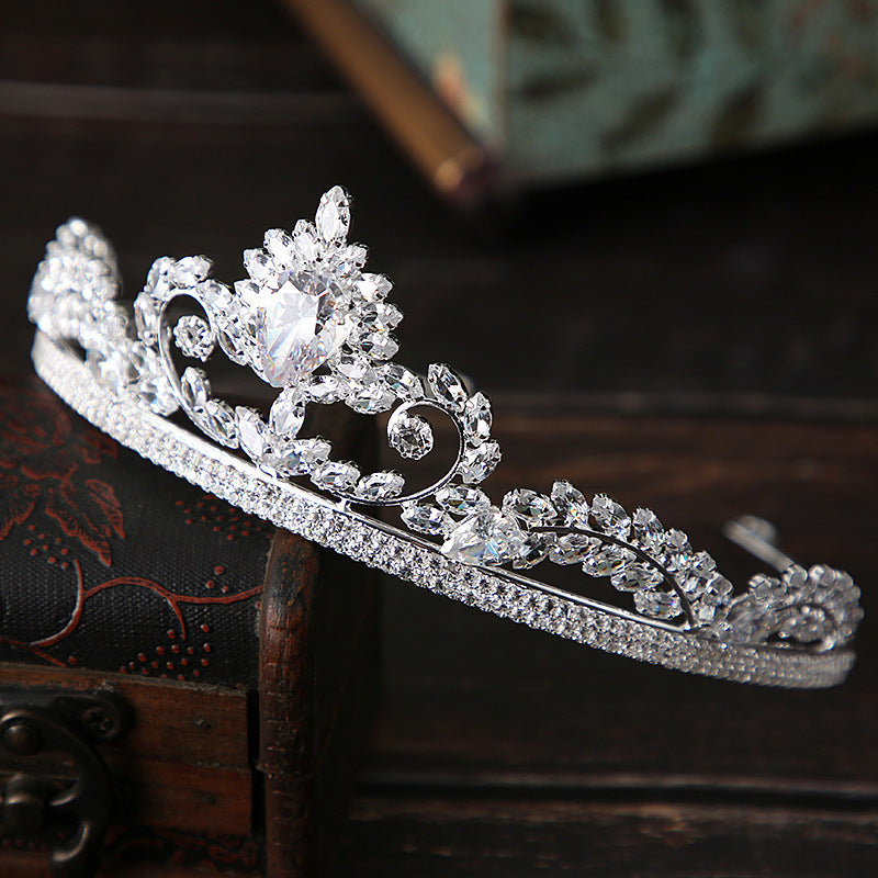 Silver zircon crown
